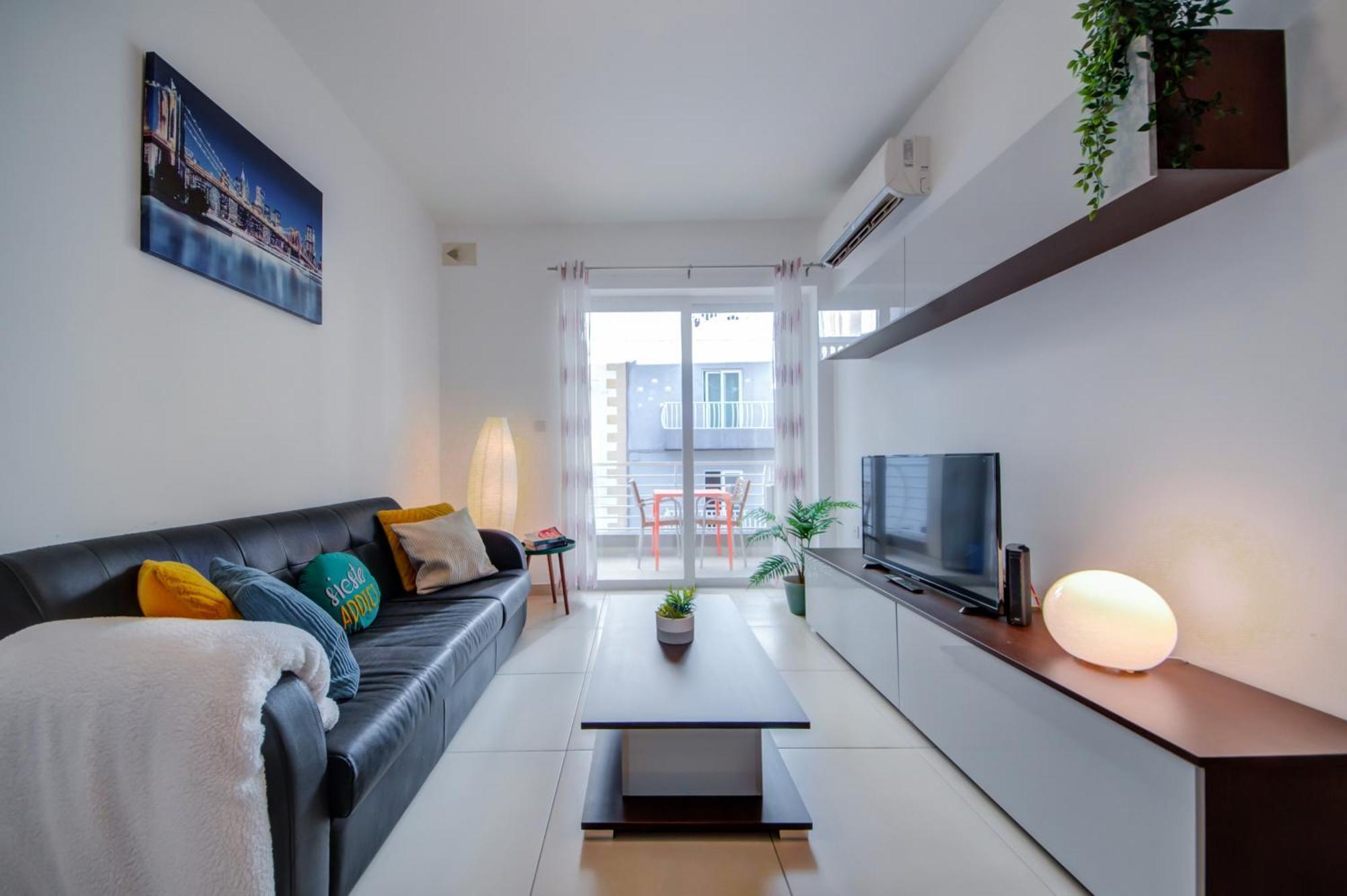 Stylish 2Br Apt With Balconies In St Julians, Paceville - Apt 6 By Vaganza Saint Julian's Eksteriør billede